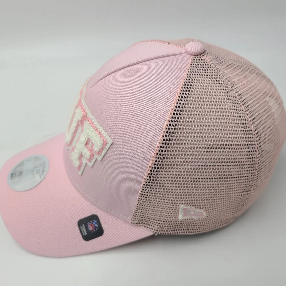 Women Buffalo Bills Hat Snapback Trucker Mesh New Era 9Forty Pink White M-Crown